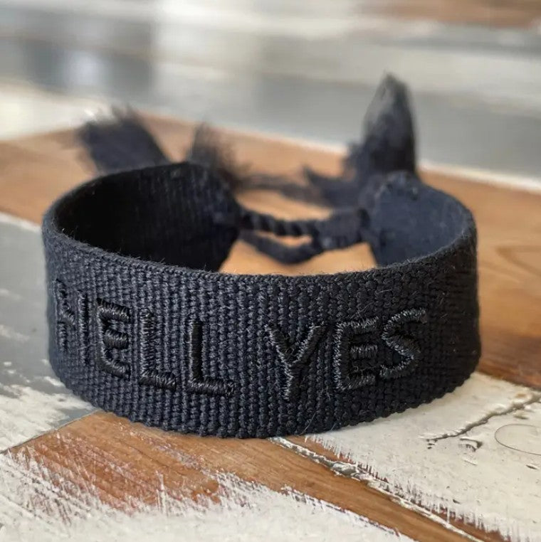 STATEMENT ARMBAND aus Stoff HELL YES