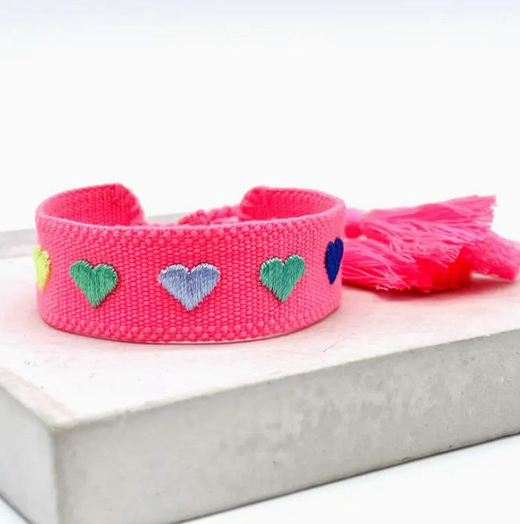 STATEMENT ARMBAND aus Stoff HERZEN