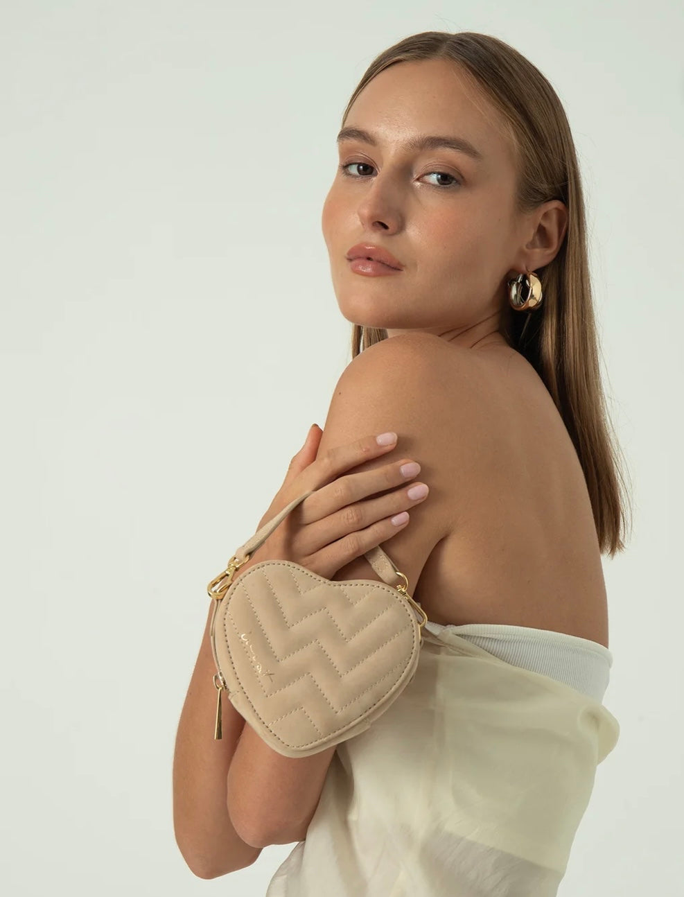 weat Tasche HEART BAG, Farbe Oatmilk