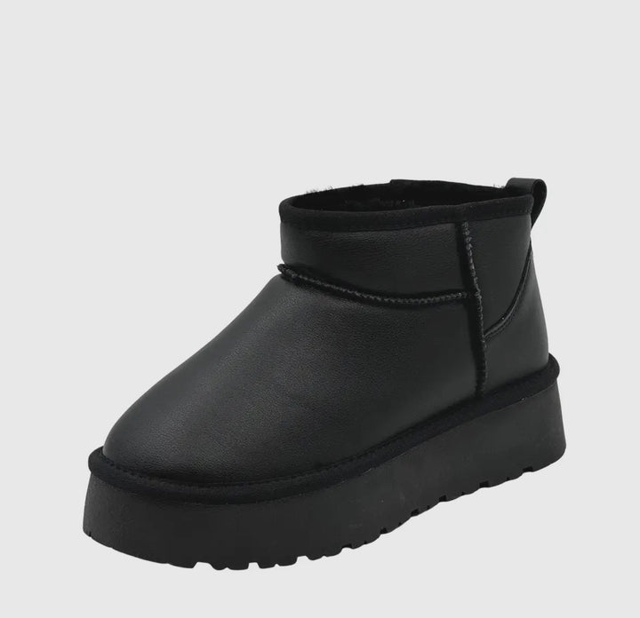 KARINSSCHWESTER Boots Detroit Bold