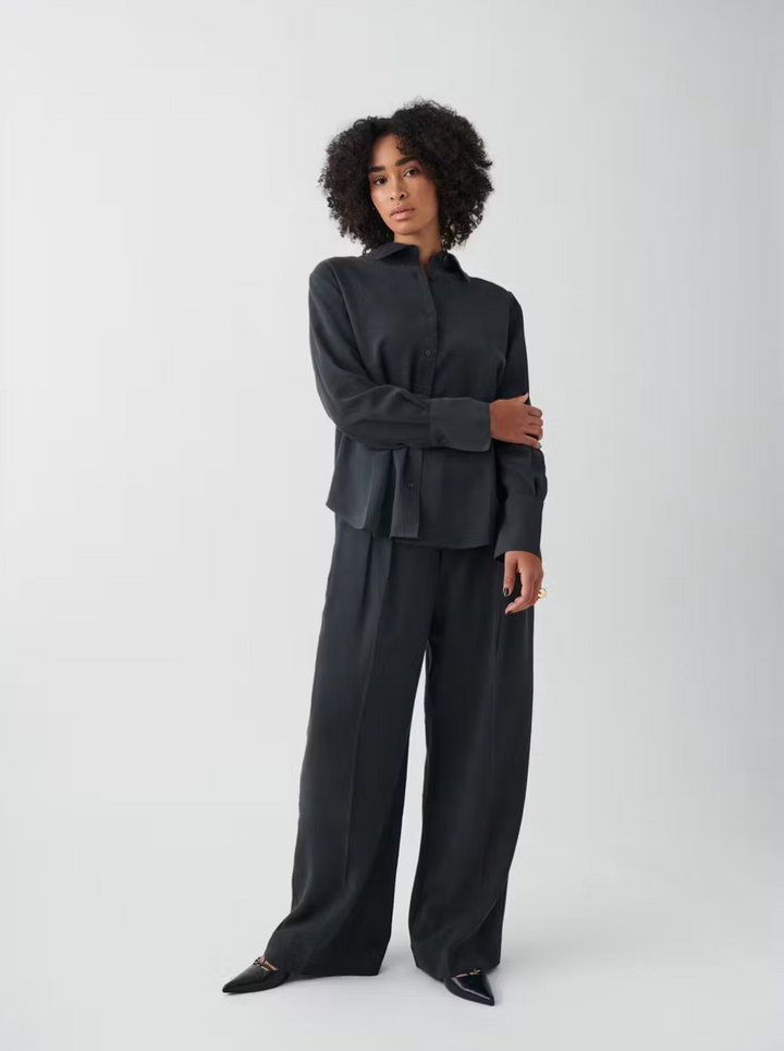 GINA TRICOT weite Hose Offblack