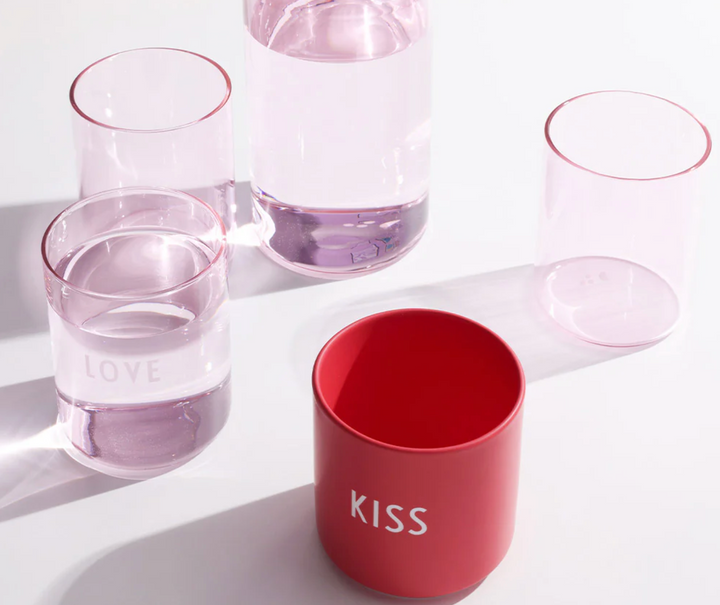 DESIGN LETTERS, Tasse, Kiss, Rot
