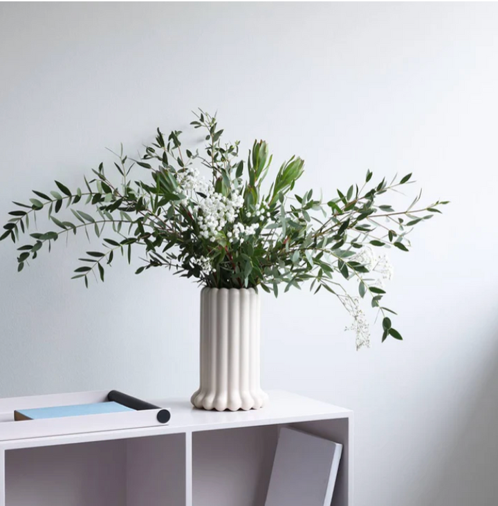 DESIGN LETTERS Vase Trendset, Creme