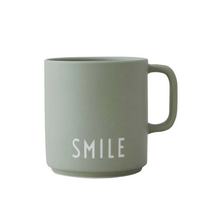 DESIGN LETTERS, Tasse, Smile, Grün