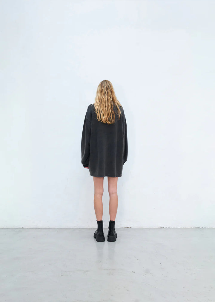OUTRYGHT Kleid Tee Dress Lip