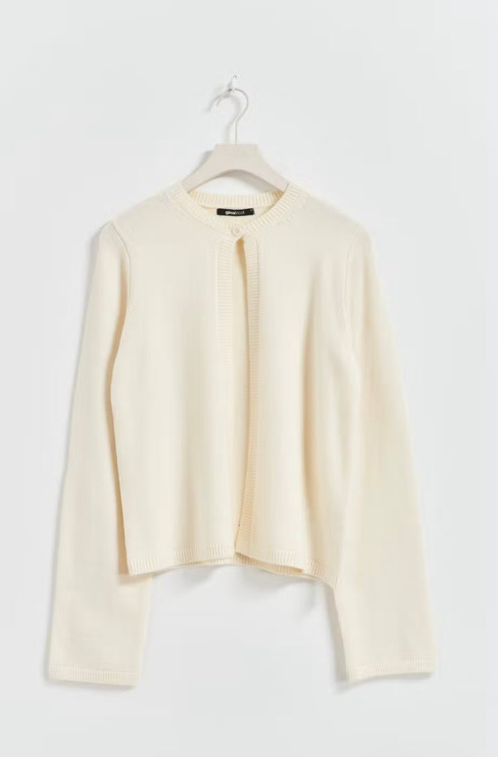GINA TRICOT Cardigan mit einem Knopf, Creme