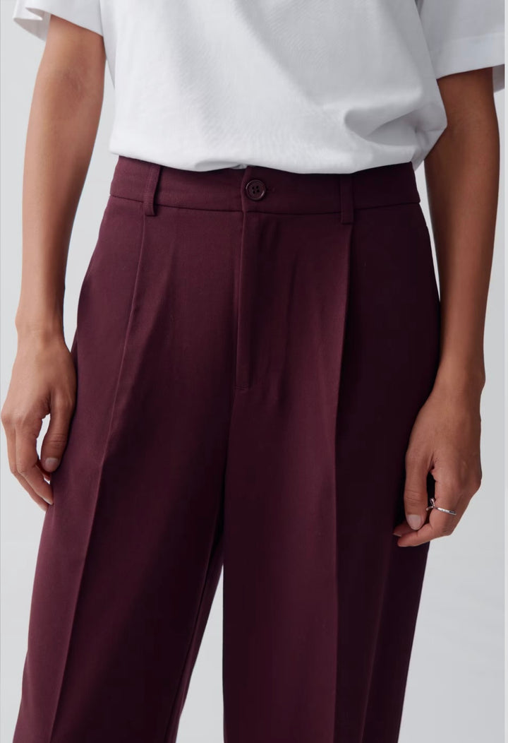 GINA TRICOT weite Hose, Burgund
