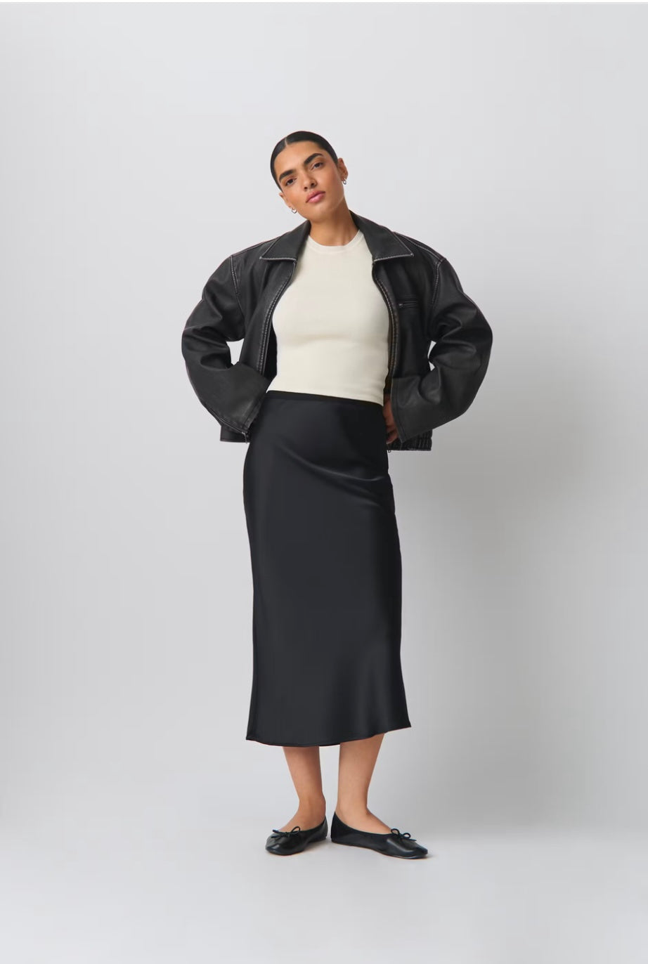GINA TRICOT Rock, Satinoptik, Schwarz
