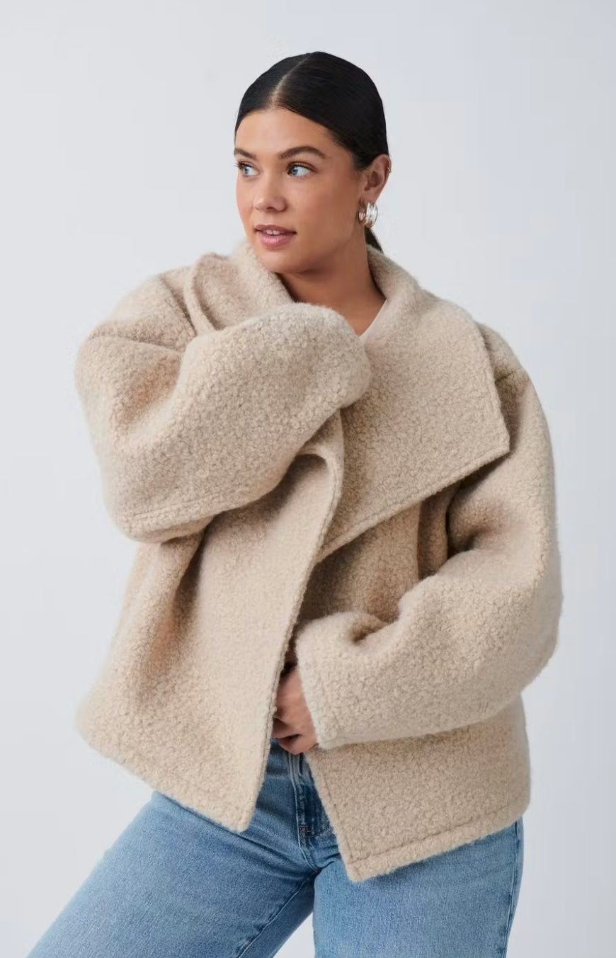 GINA TRICOT Teddyjacke, Beige