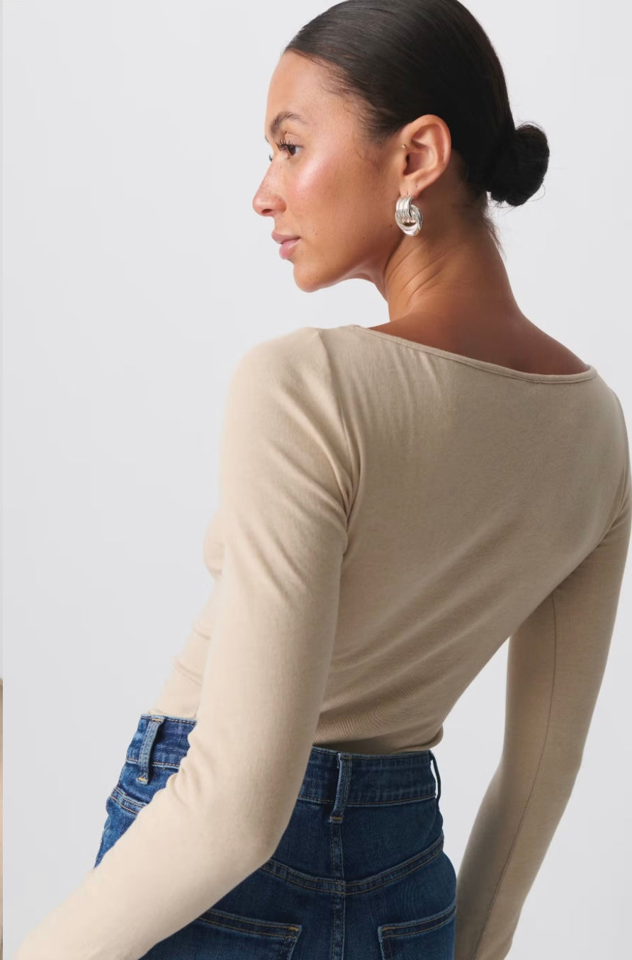 GINA TRICOT Basic Long Sleeve Beige