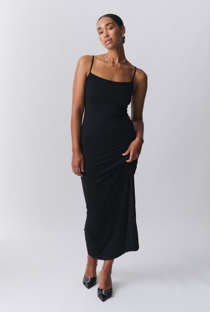 GINA TRICOT enges Kleid, lang, Schwarz