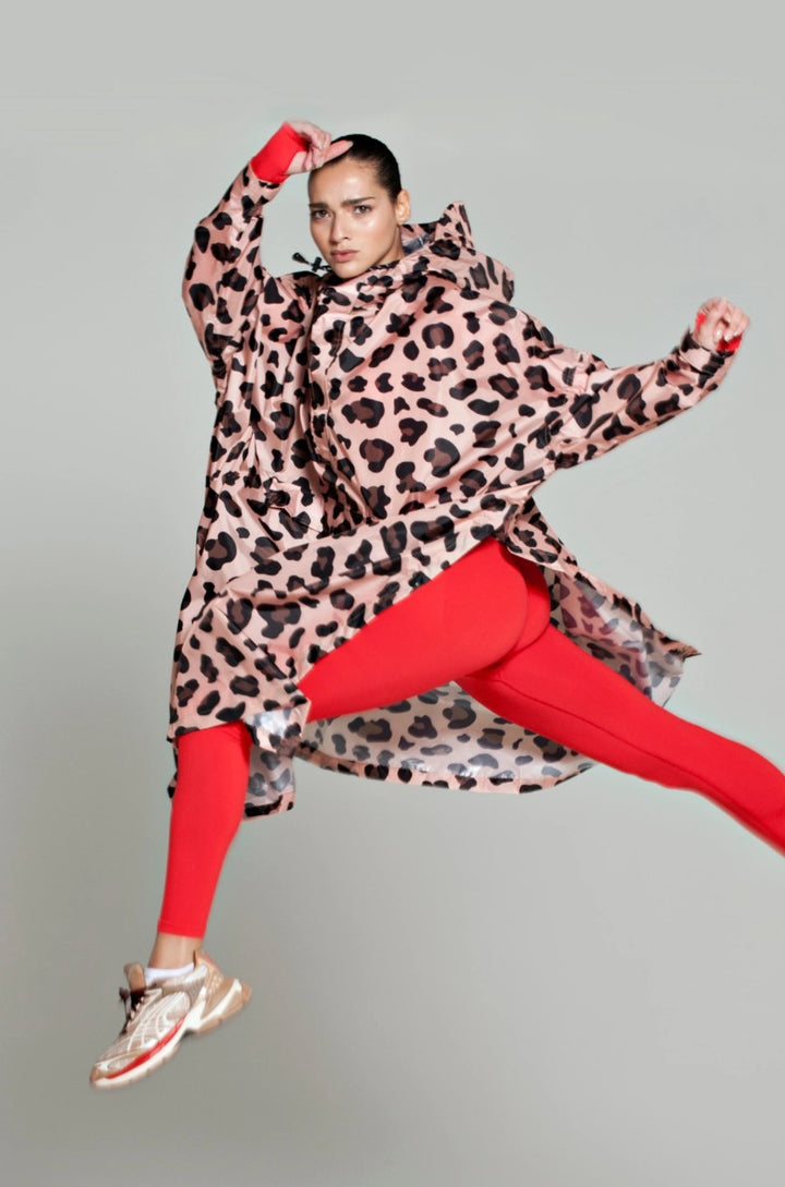 RAIN KISS Poncho Heller Leo