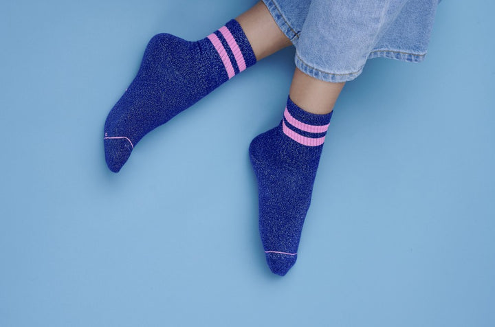 OOLEY Socken Starlight Glitter Blue / Blau mit Neon Pink
