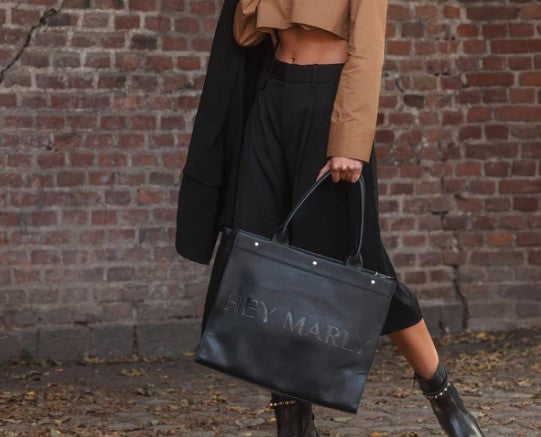 HEY MARLY Tasche Classy Signature Tote Bag Farbe Schwarz