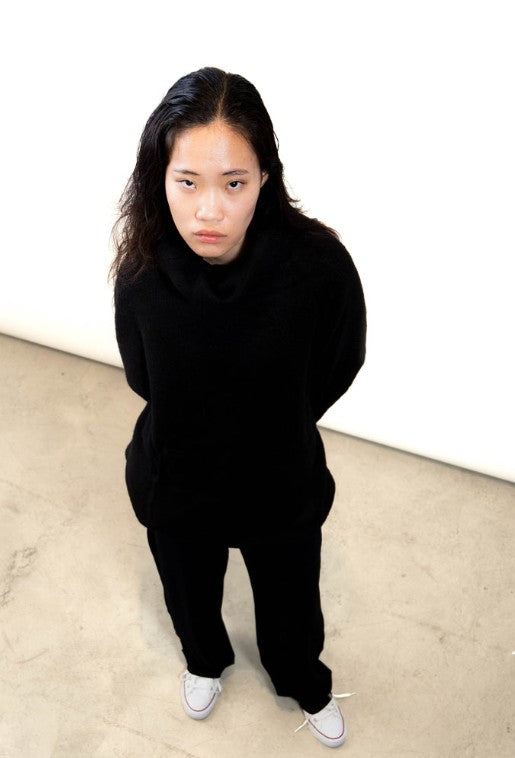 OUTRYGHT Pullover CONNY, mit Kragen, oversized, Farbe Schwarz