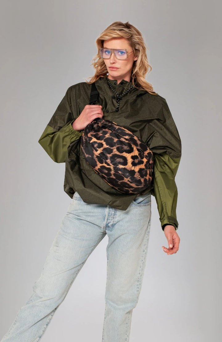 RAIN KISS CrossBody Tasche Leo Classic dunkel