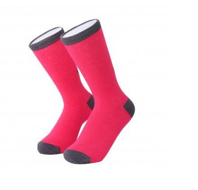 MOO ILO SOCKEN in kleiner Neonpren Tasche, Dackel