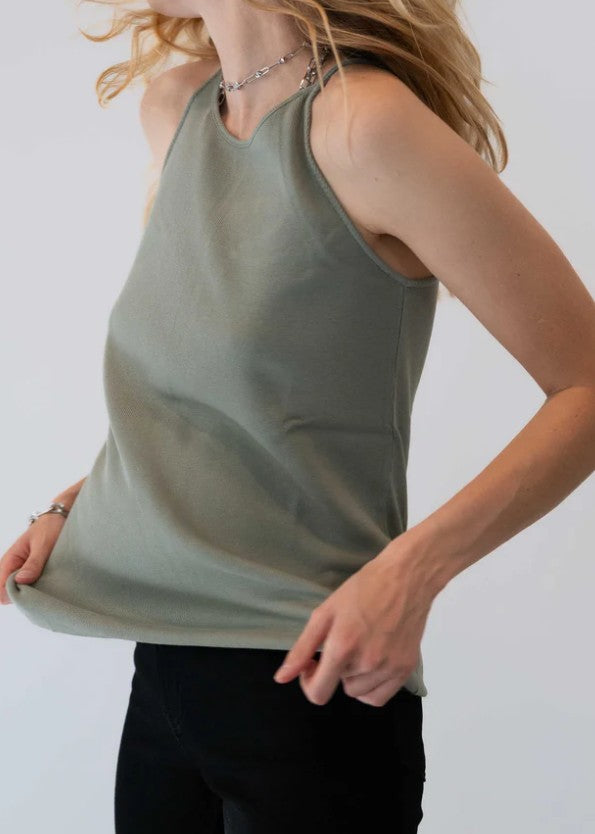 OUTRYGHT Top Tina