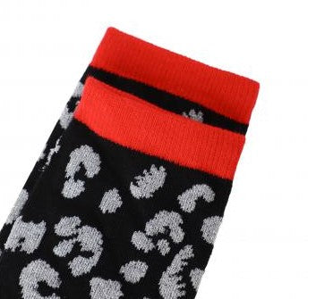 MOO ILO SOCKEN in kleiner Neonpren Tasche, Leo, Farbe Schwarz Silber