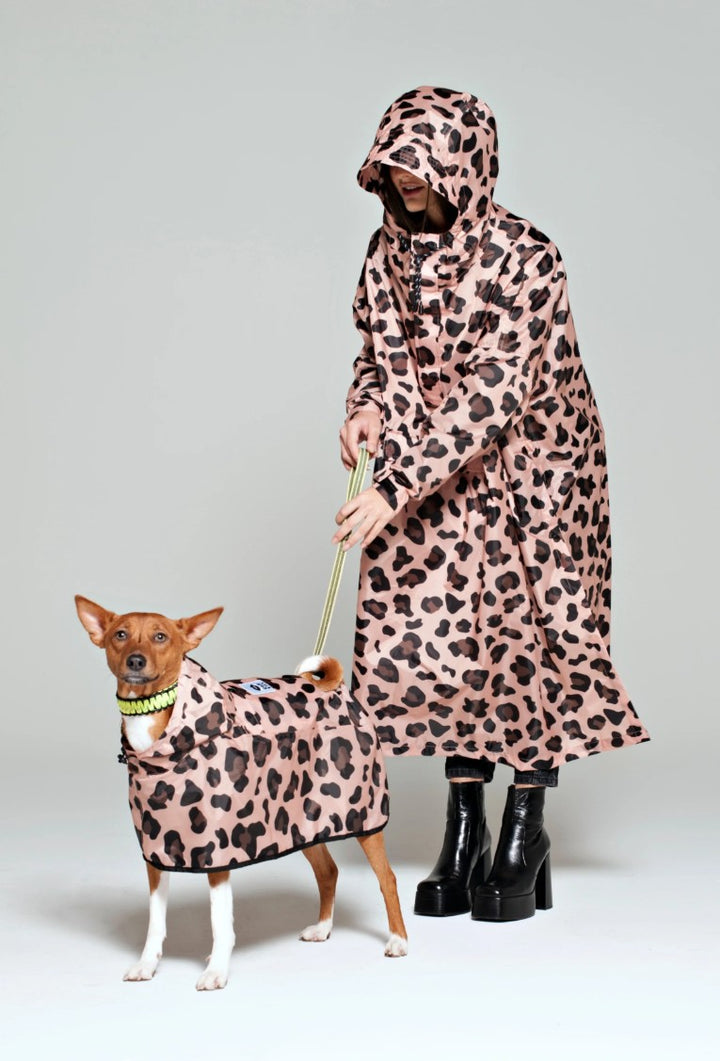 RAIN KISS Poncho Heller Leo