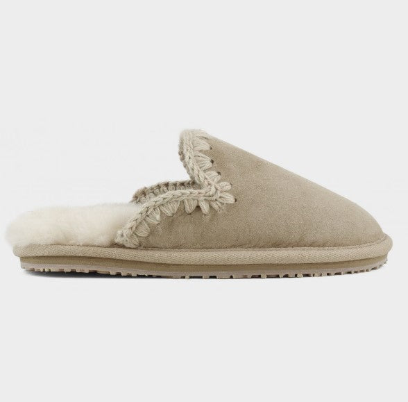 MOU Slipper Hausschuhe Farbe Camel