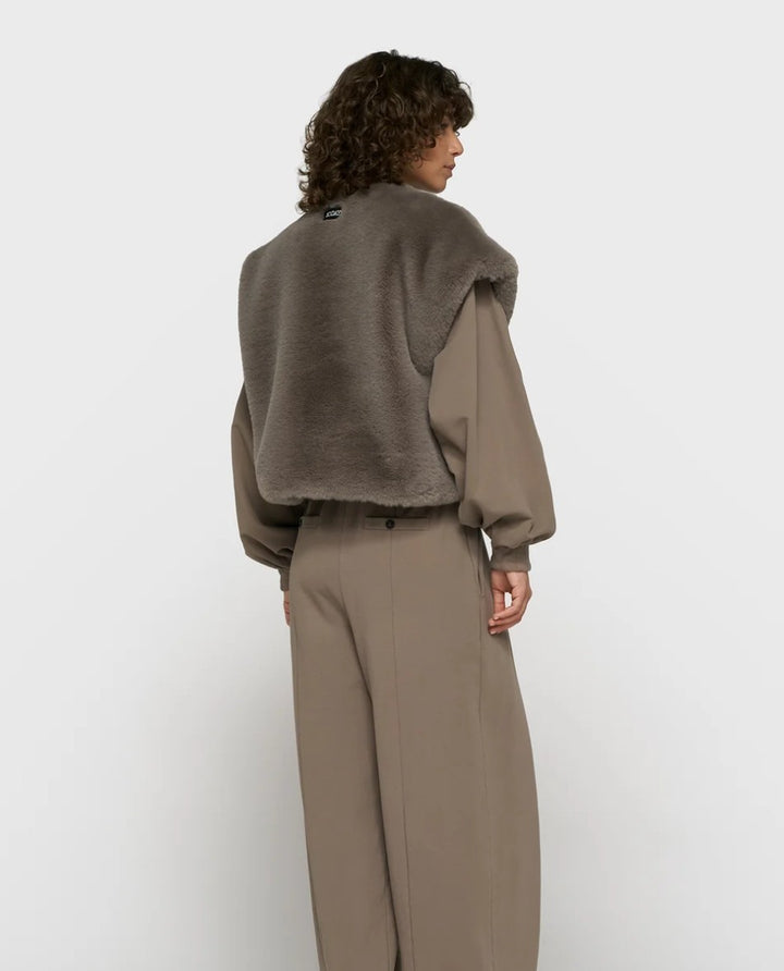 10DAYS Flauschige Weste Fluffy Vest, Farbe Portobello