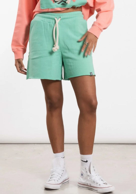 OUTRYGHT Short Zuri
